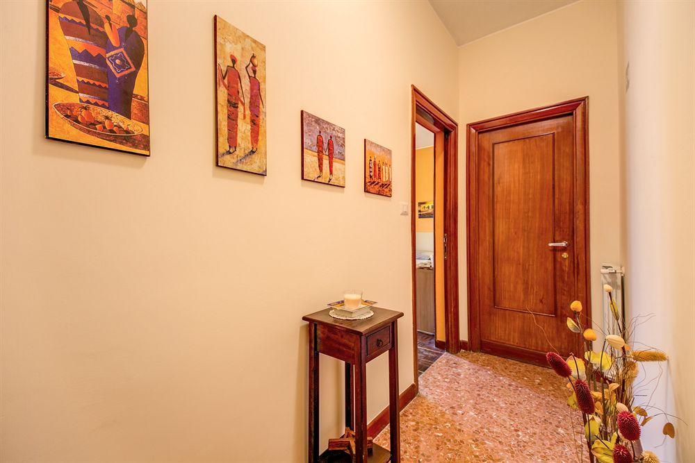 Bed and Breakfast Domus Cornelia Рим Экстерьер фото